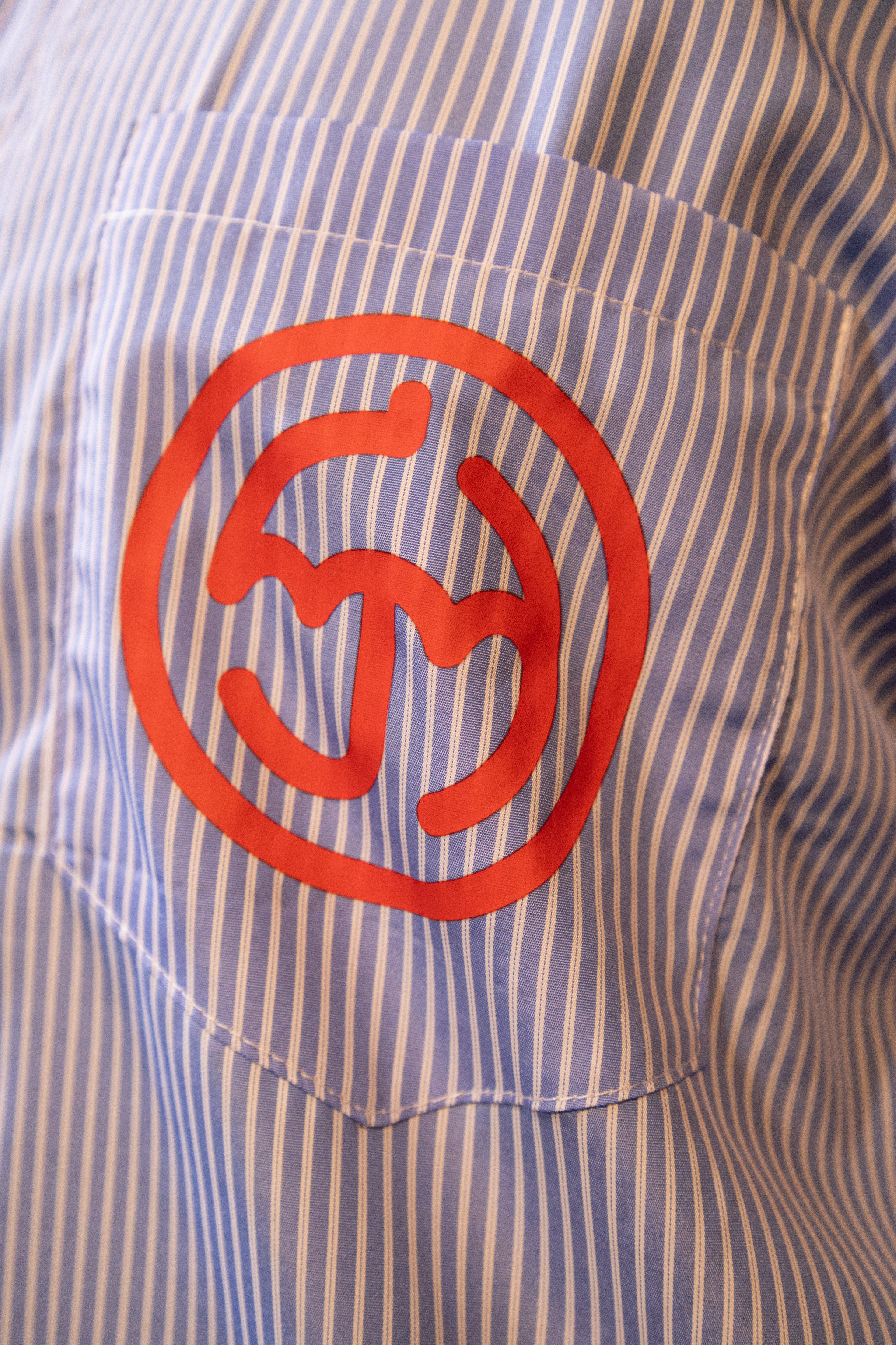BRIGHTER DAYS AHEAD BUTTON UP (BLUE)