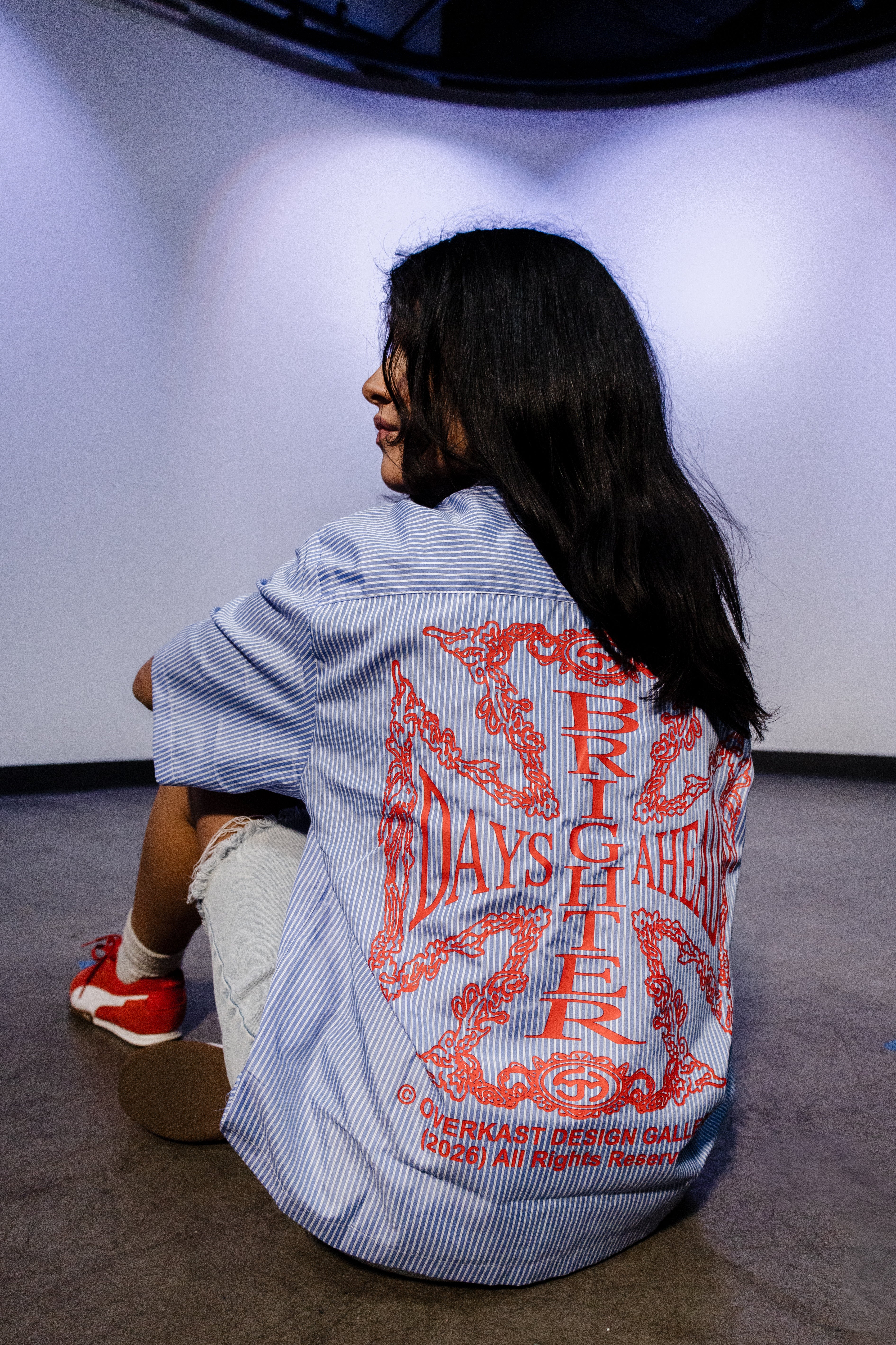 BRIGHTER DAYS AHEAD BUTTON UP (BLUE)